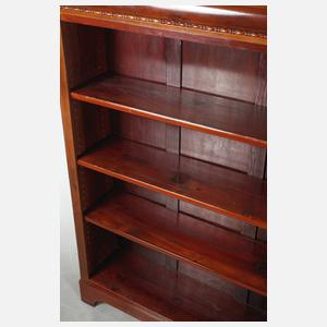 Kleines Bücherregal