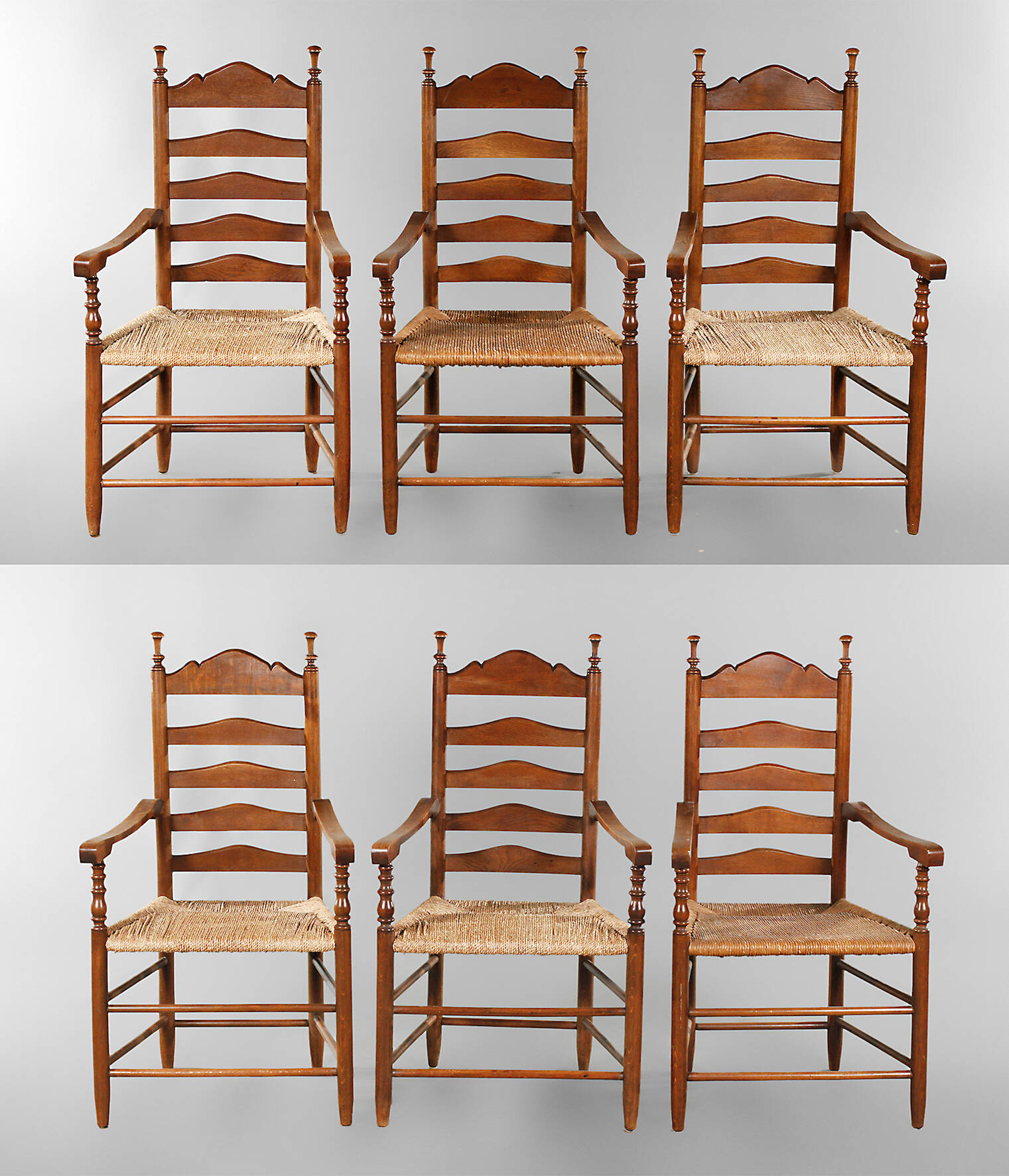 Sechs Armlehnstühle