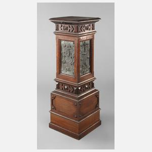 Piedestal Historismus