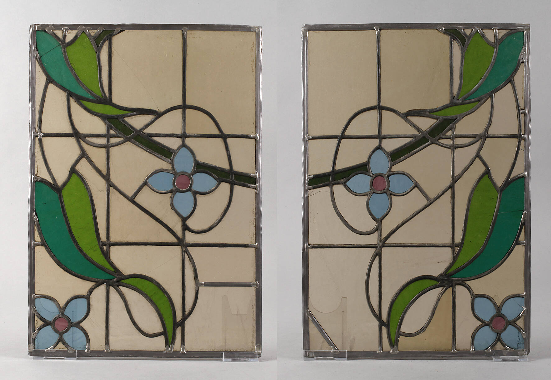 Paar Bleiglasscheiben