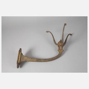 Paar Wandausleger Bronze