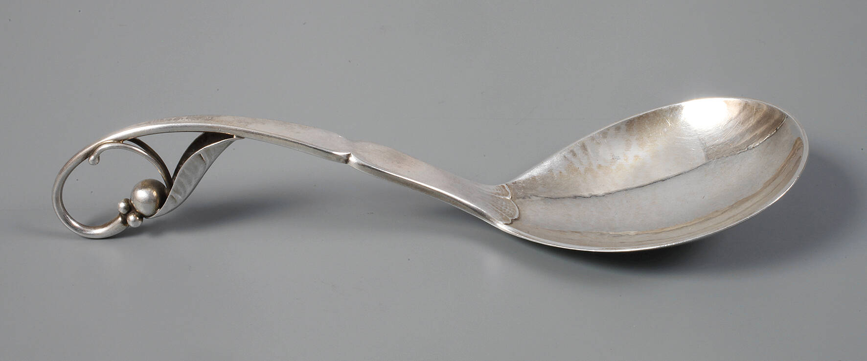 Georg Jensen Vorlegelöffel Silber