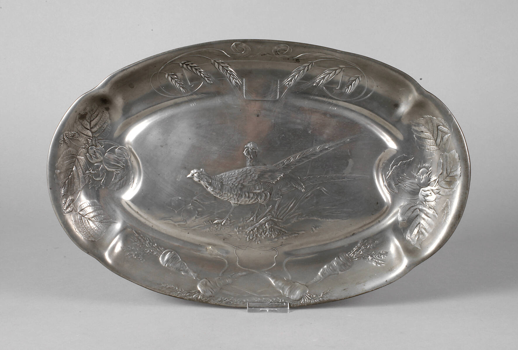 Jagdliche Vorlegeplatte