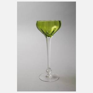 Sechs Jugendstilrömer mit grüner Kuppa