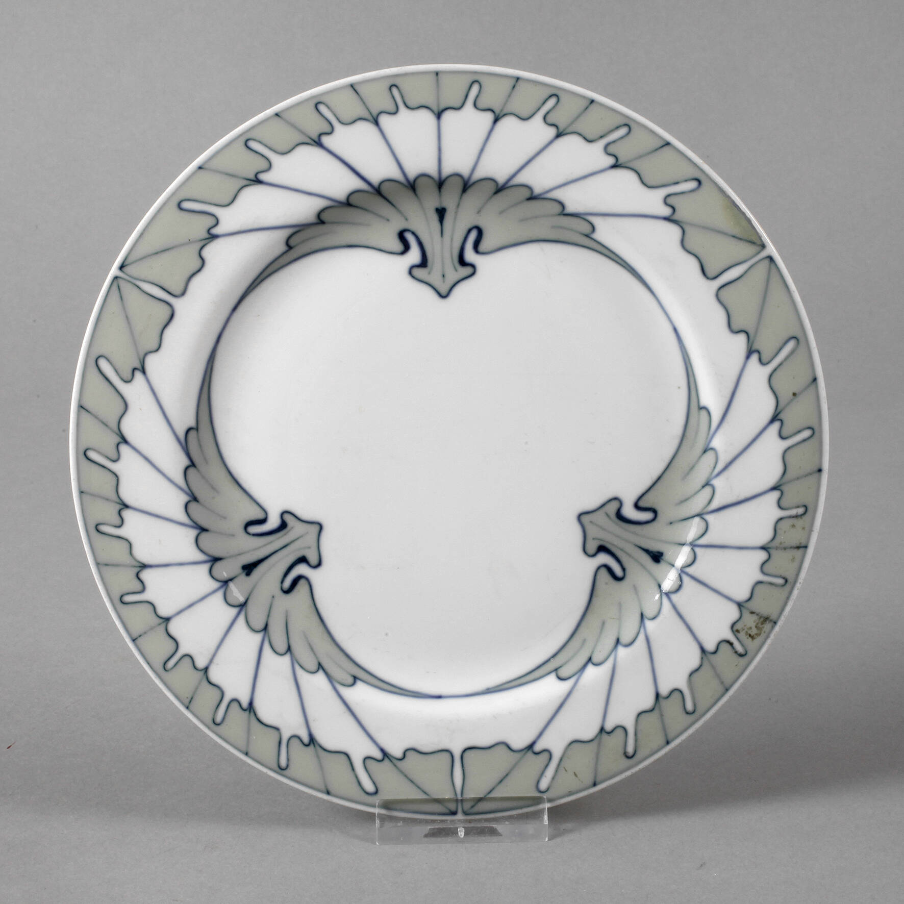 Meissen Dessertteller aus dem "Flügelmuster-Service"