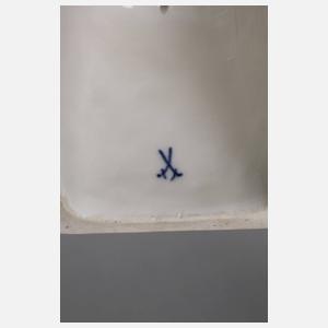 Meissen "Seelöwe, jonglierend"