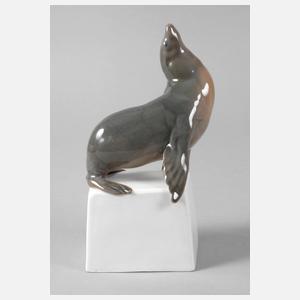 Meissen "Seelöwe, jonglierend"