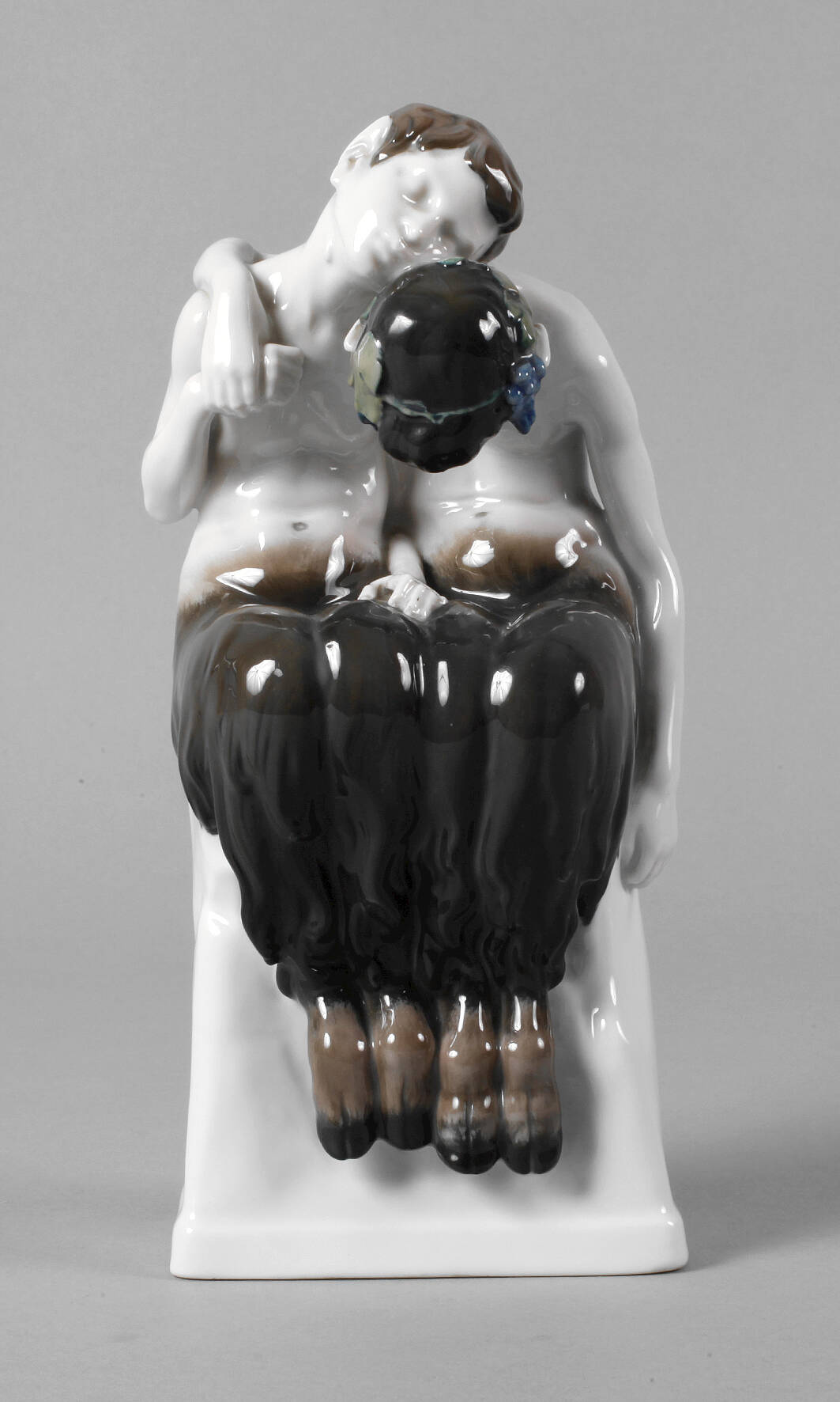 Rosenthal "Schlafende Faune"