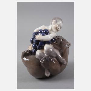 Royal Copenhagen Faun mit Bär