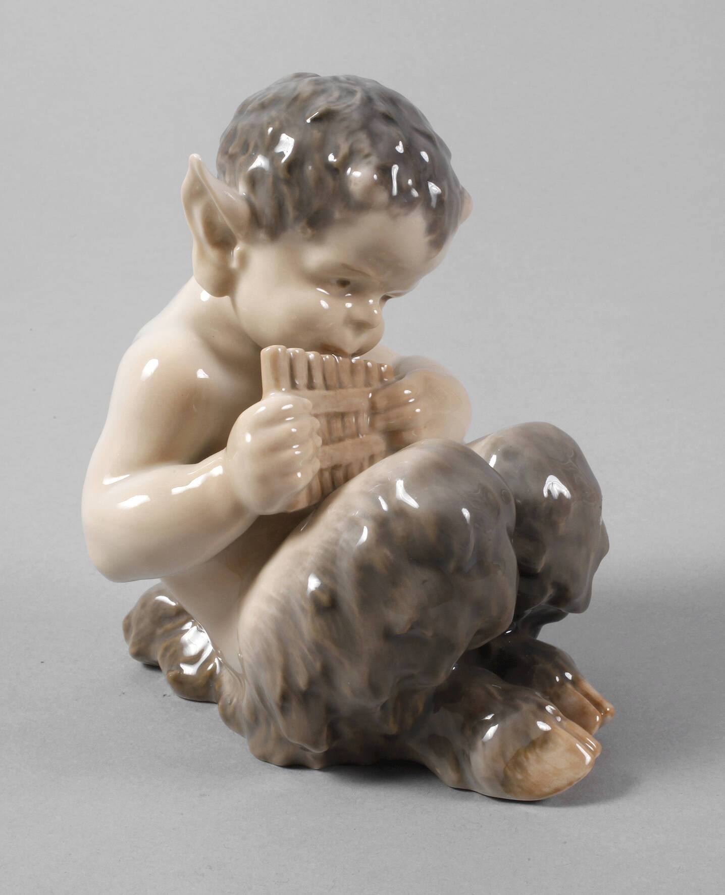 Royal Copenhagen "Panflöte spielender Faun"