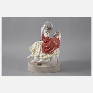 Goldscheider Figur "Bei der Toilette"