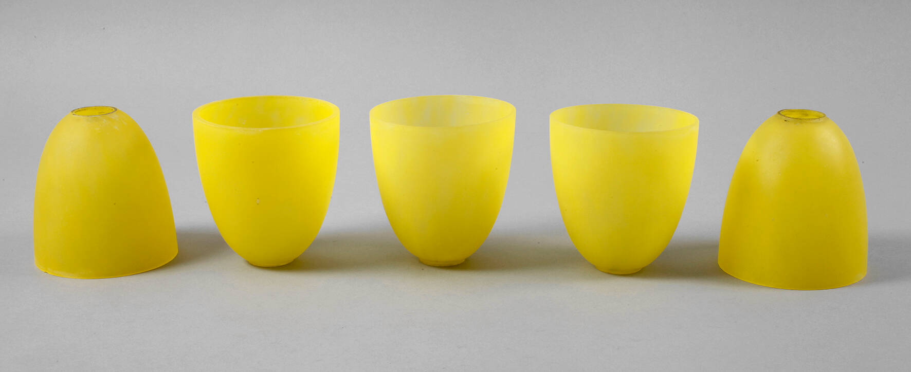 Fünf Lampenschirme Frankreich