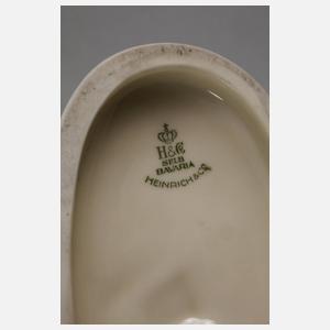 Heinrich & Co. Akt mit Tuch