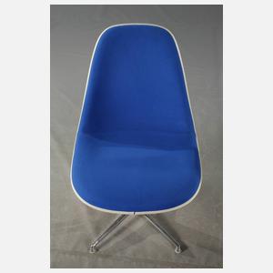 Vier Stühle "Lafonda" Charles & Ray Eames