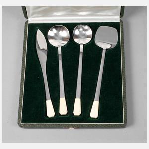 Vier Vorlegeteile Design