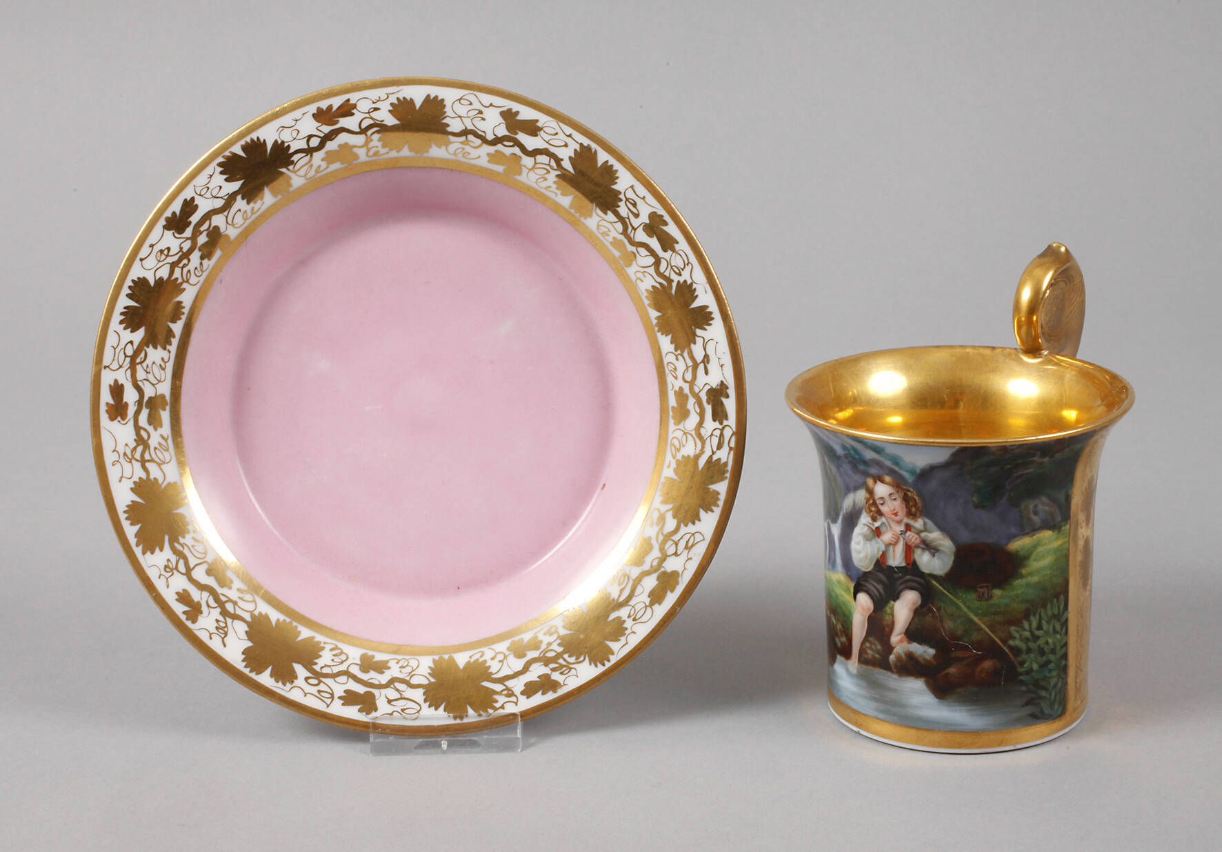 Pirkenhammer Bildtasse mit angelndem Knaben