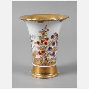 Meissen Reliefvase mit Blumendekor