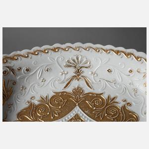 Meissen Prunkschale mit Reliefdekor