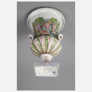 Kratervase im Capodimonte-Stil