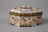 Deckeldose im Capodimonte-Stil