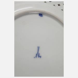 Meissen vier Durchbruchteller "Zwiebelmuster"
