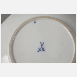 Meissen sechs Mokkagedecke mit Weinlaubdekor