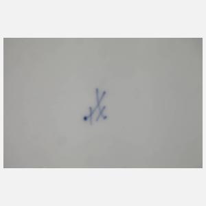 Meissen sechs Suppenteller mit Weinlaubdekor