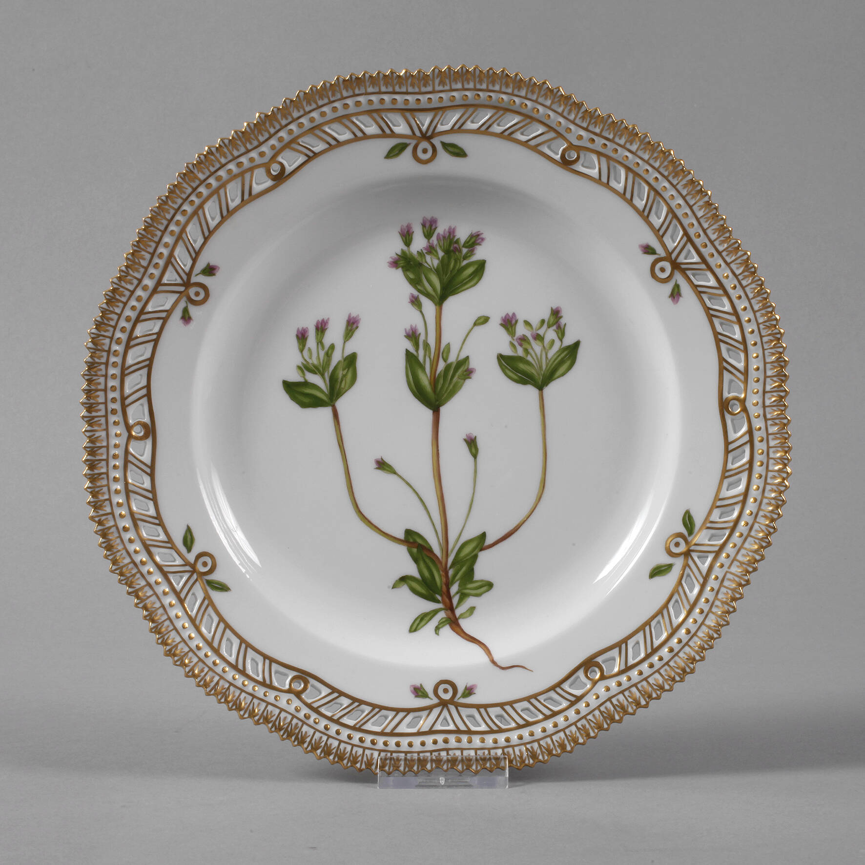 Royal Copenhagen Kuchenteller "Flora Danica"