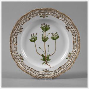 Royal Copenhagen Kuchenteller "Flora Danica"