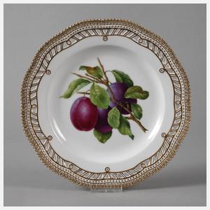 Royal Copenhagen Obstteller "Flora Danica"