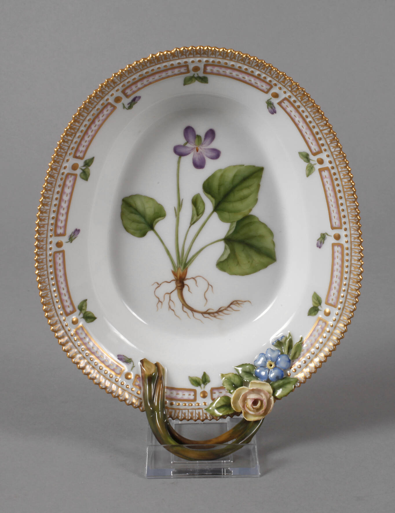 Royal Copenhagen Beilagenschale "Flora Danica"