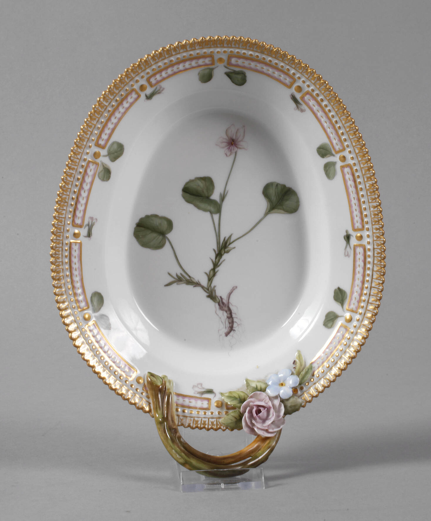 Royal Copenhagen Beilagenschale "Flora Danica"