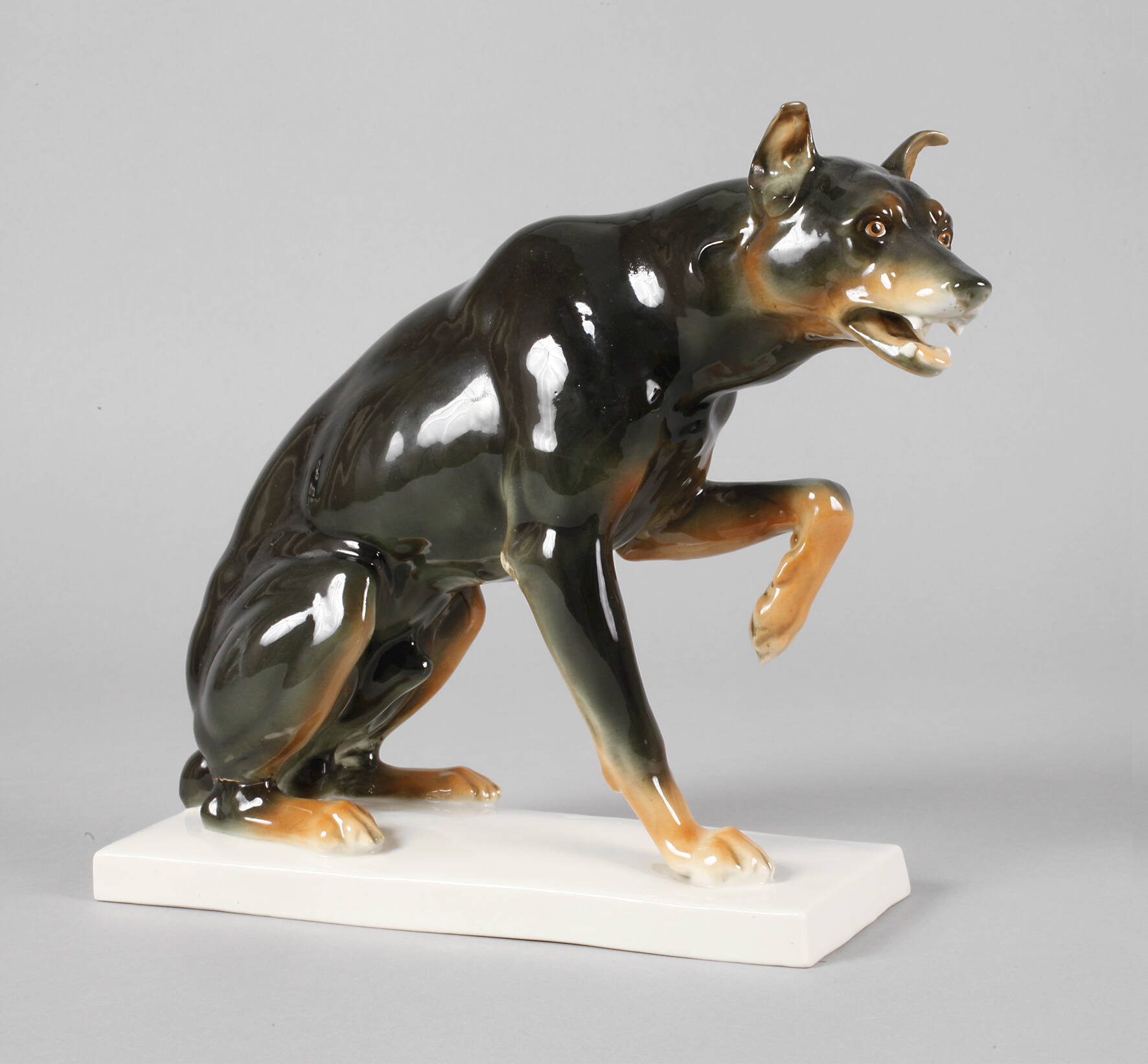 Schwarzburger Werkstätten Dobermann