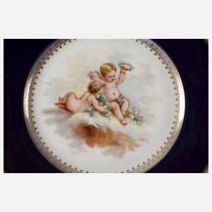 Frankreich Paar Teller mit Puttenmotiv