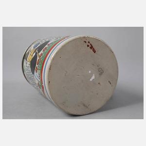 Karikativer Bierkrug