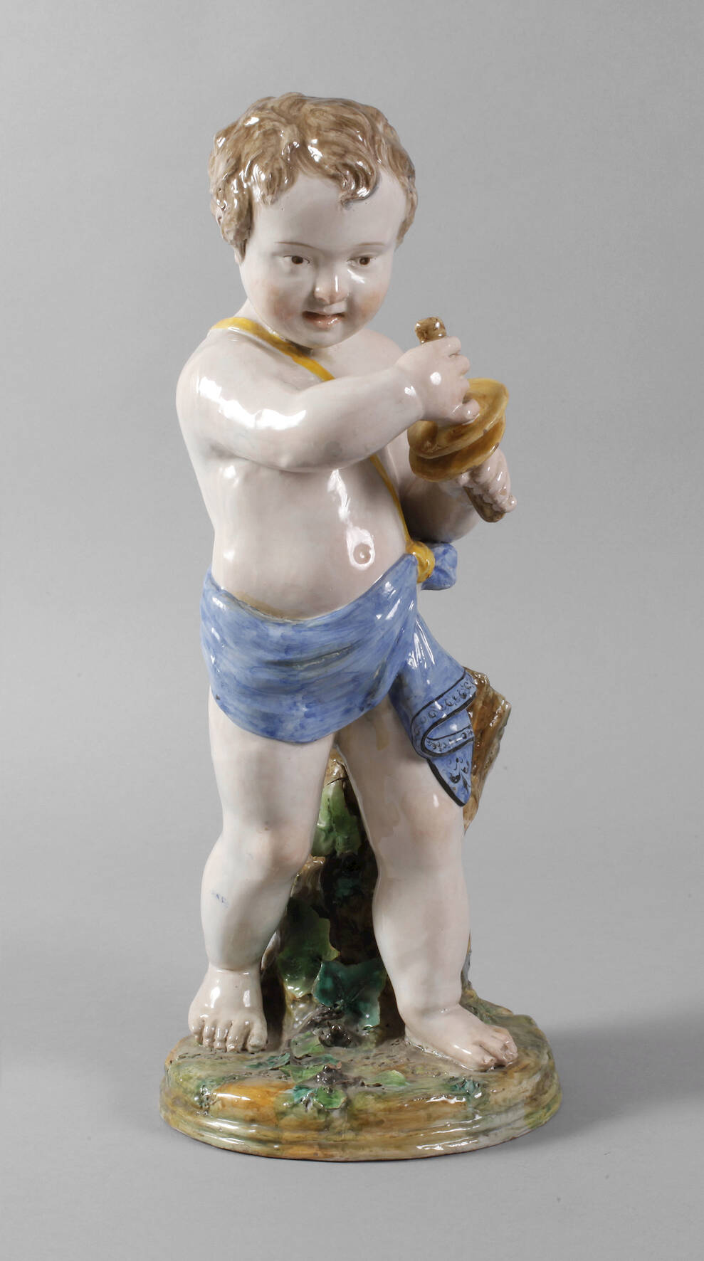 Großer Putto mit Schellen