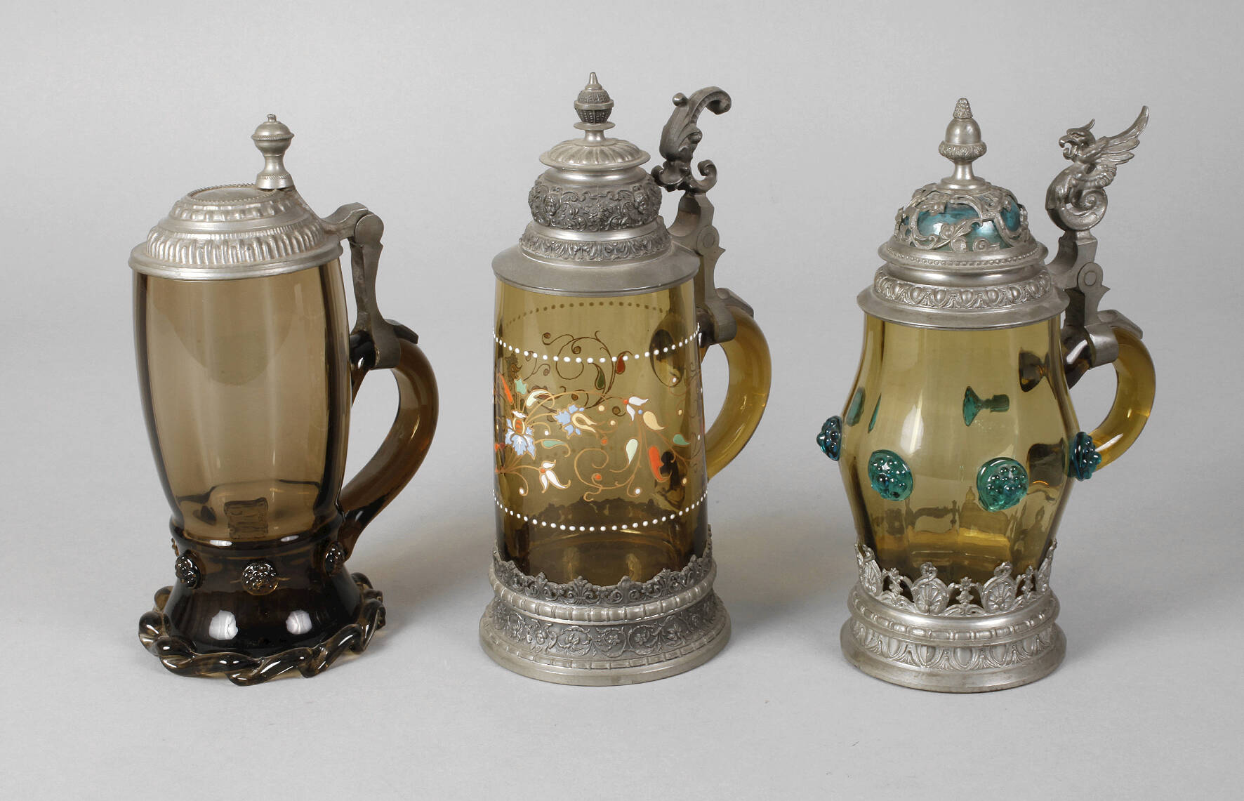 Drei Bierkrüge Historismus