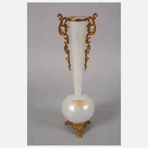 Paar Historismusvasen mit Montierung