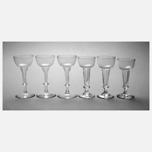 Sechs Likörgläser