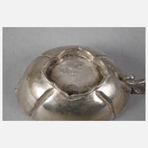 Zwei Branntwein-Probierschalen