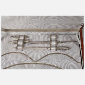 Reisenecessaire im Lederetui