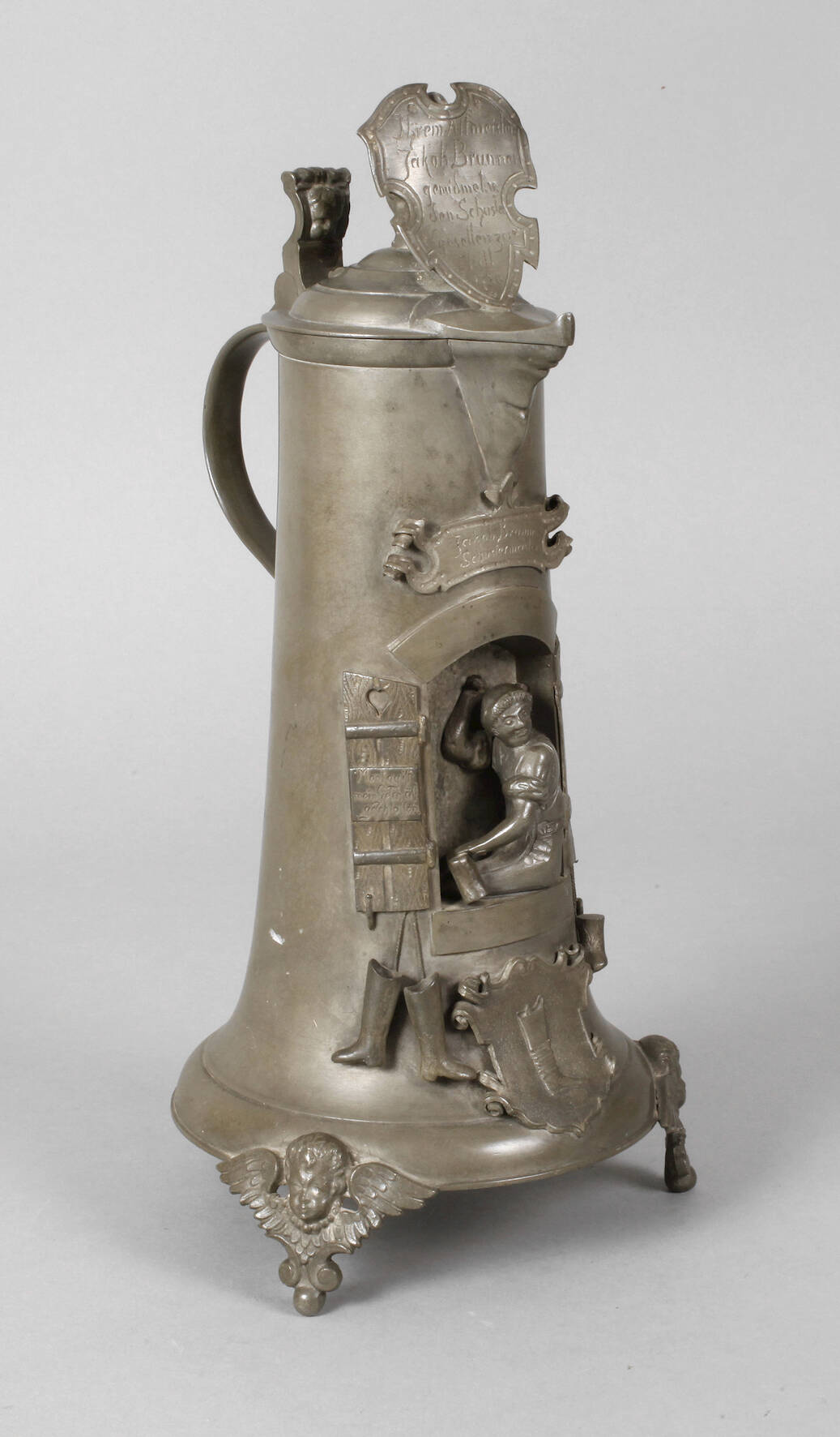 Nischenkanne für das Schuhmacherhandwerk