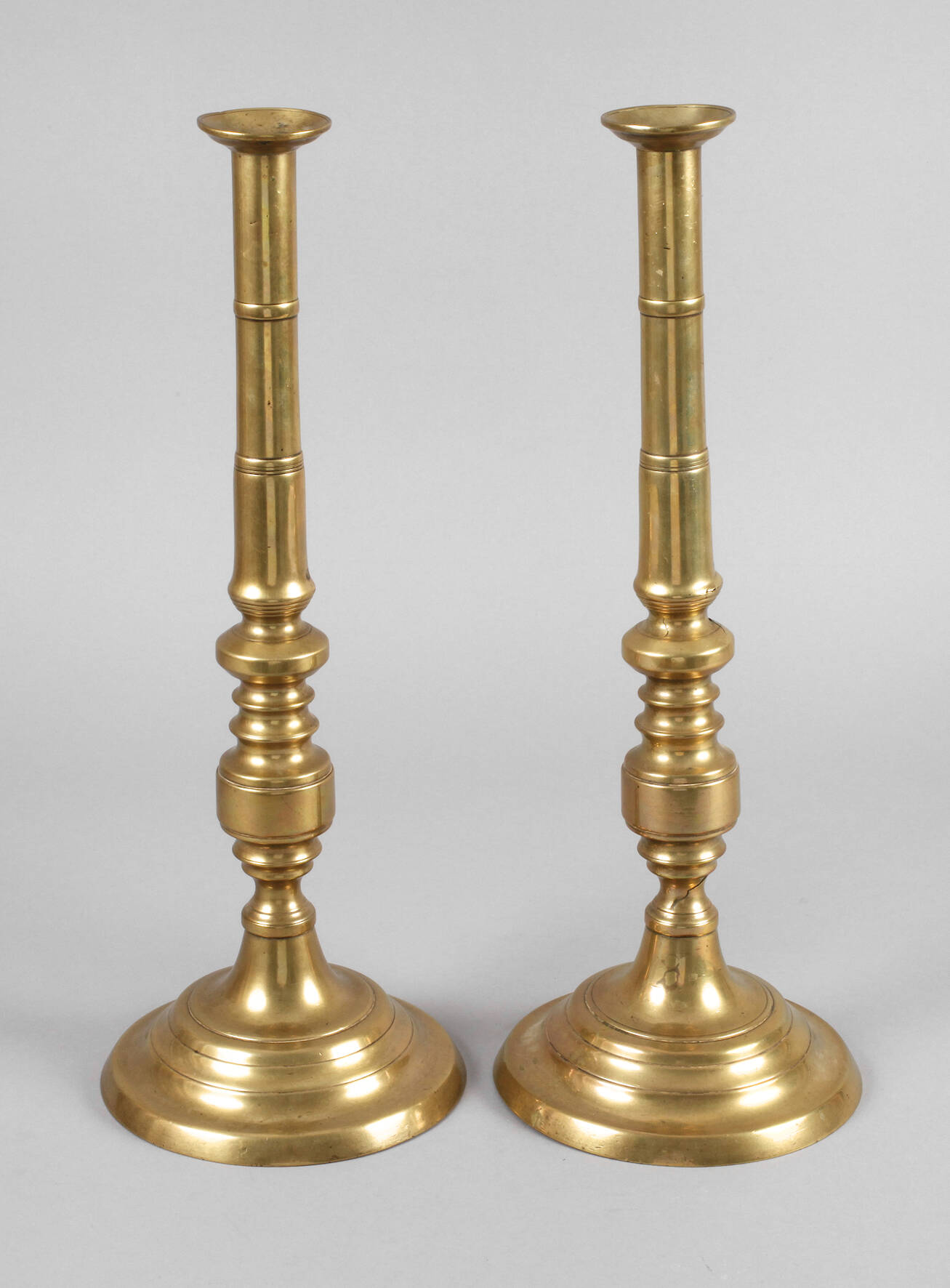 Paar große Schiebeleuchter