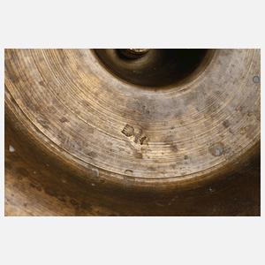 Fünfflammiger Messingleuchter