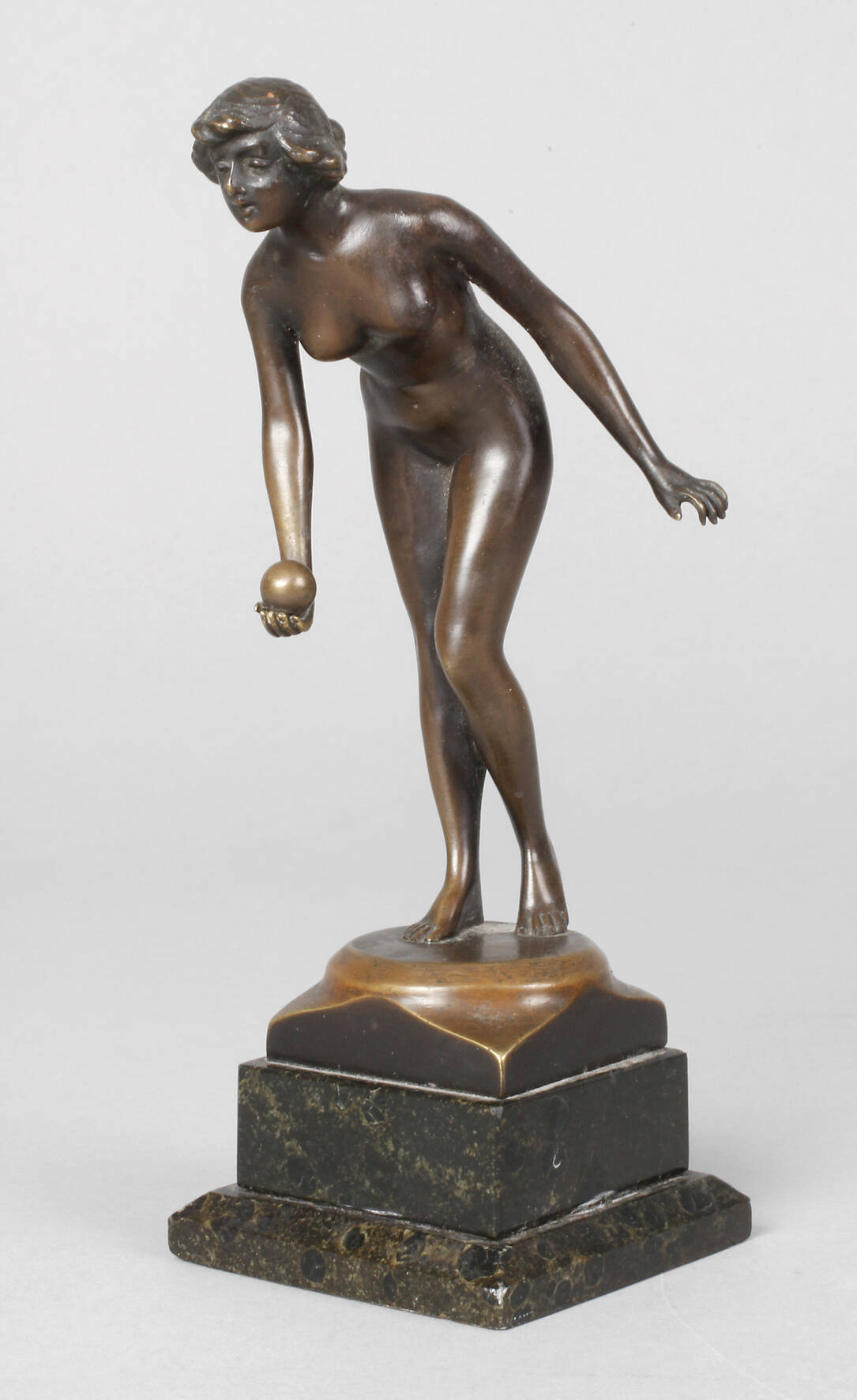 Julius Paul Schmidt-Felling, Ballspielerin