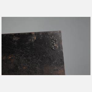 Musizierender Putto auf Löwe