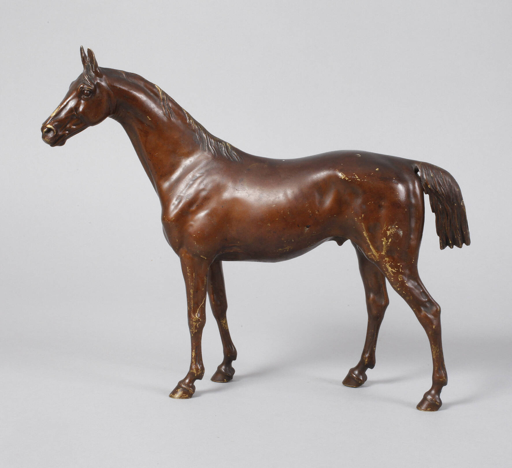 Große Wiener Bronze stehender Hengst