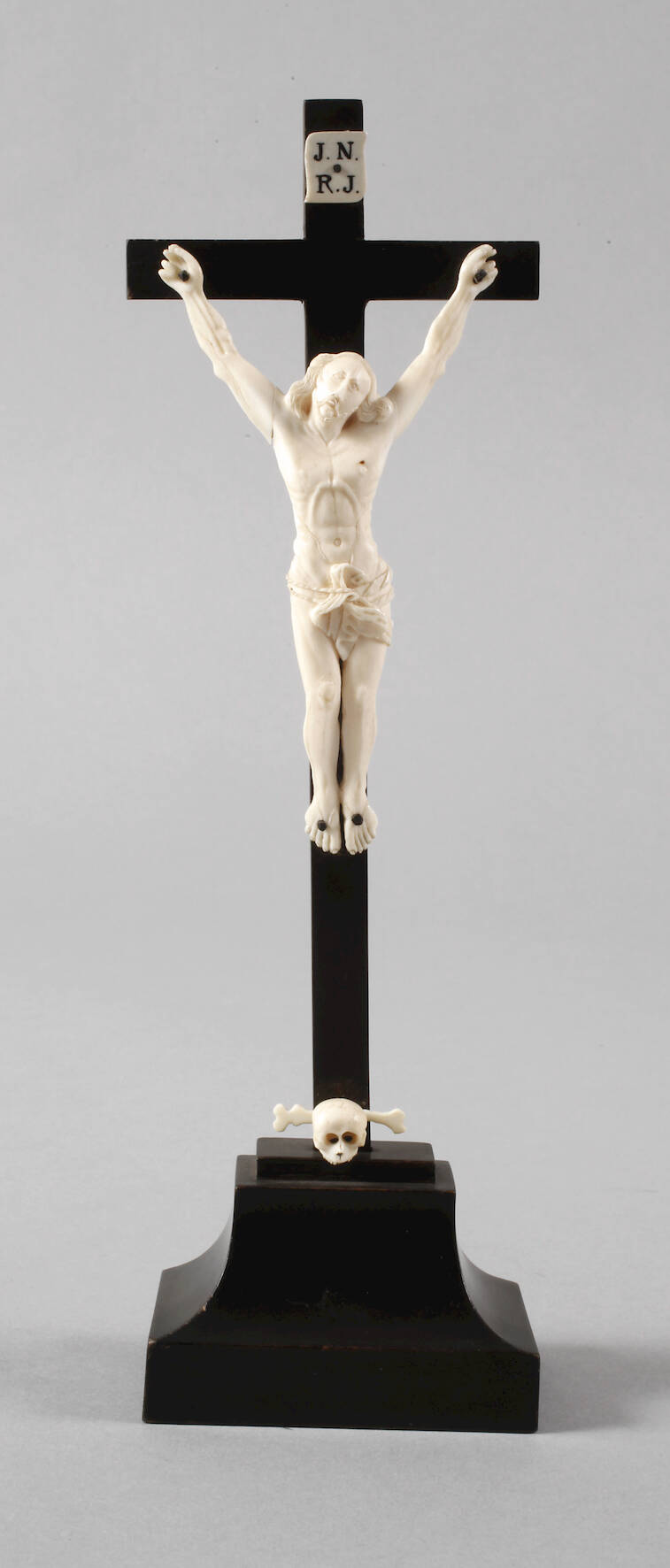 Kruzifix Elfenbein