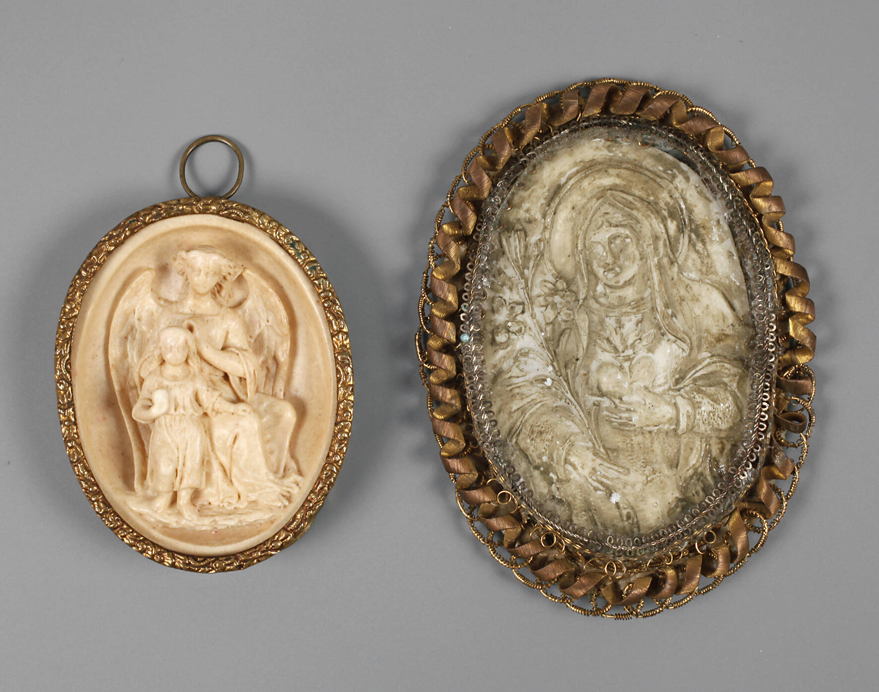 Zwei Klosterarbeiten