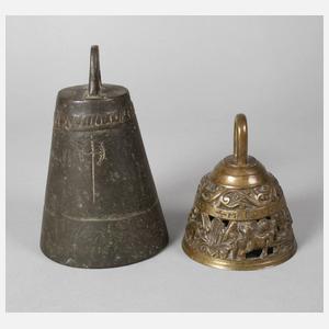 Zwei Glocken